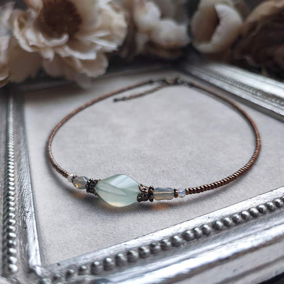 ニュージェイドのアンティーク風チョーカー 14枚目の画像