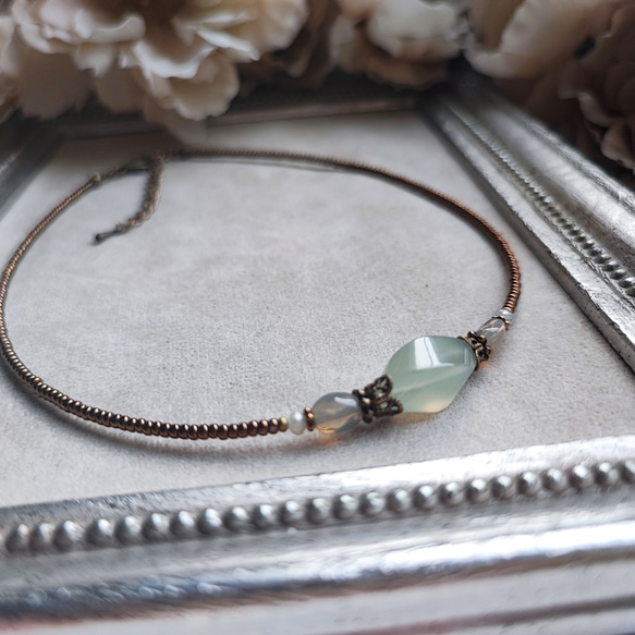 ニュージェイドのアンティーク風チョーカー 10枚目の画像