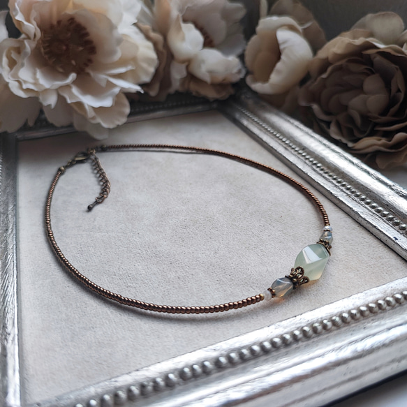 ニュージェイドのアンティーク風チョーカー 9枚目の画像