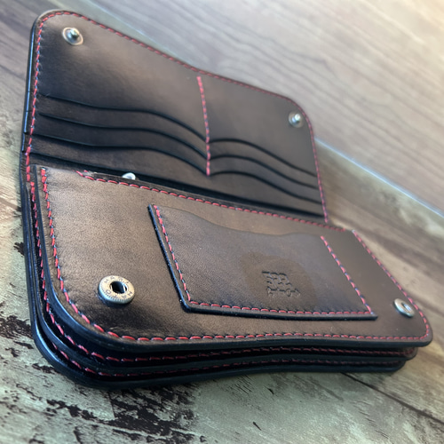 【牛ヌメ革／手染めブラック】ロングウォレット｜重厚感ある長財布｜手縫い 牛ヌメ革／手染めブラック】ロングウォレット｜重厚感ある長財布