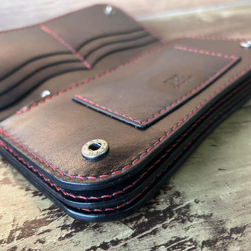 【牛ヌメ革／手染めブラック】ロングウォレット｜重厚感ある長財布｜手縫い 牛ヌメ革／手染めブラック】本革ロングウォレット｜重厚感ある大容量長