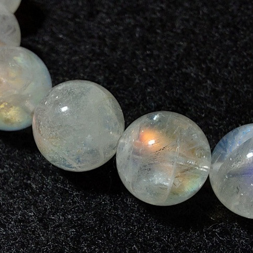 高品質マダガスカル産レインボームーンストーン5.6ボタンカット 高品質マダガスカル産レインボームーンストーン5.6ボタンカット 高品質