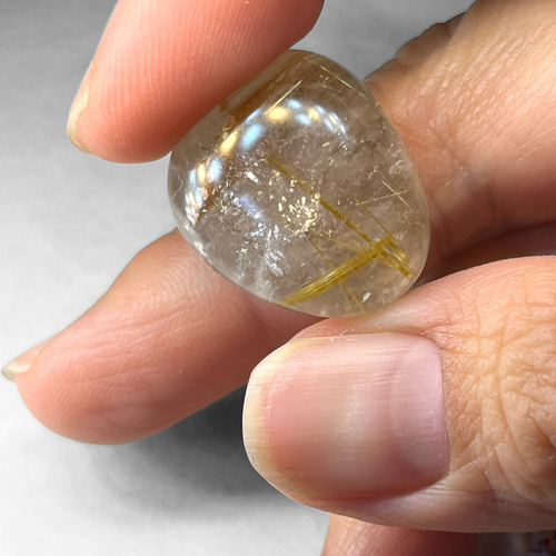 gold rutile quartz tumble / ゴールドルチルクォーツタンブル B