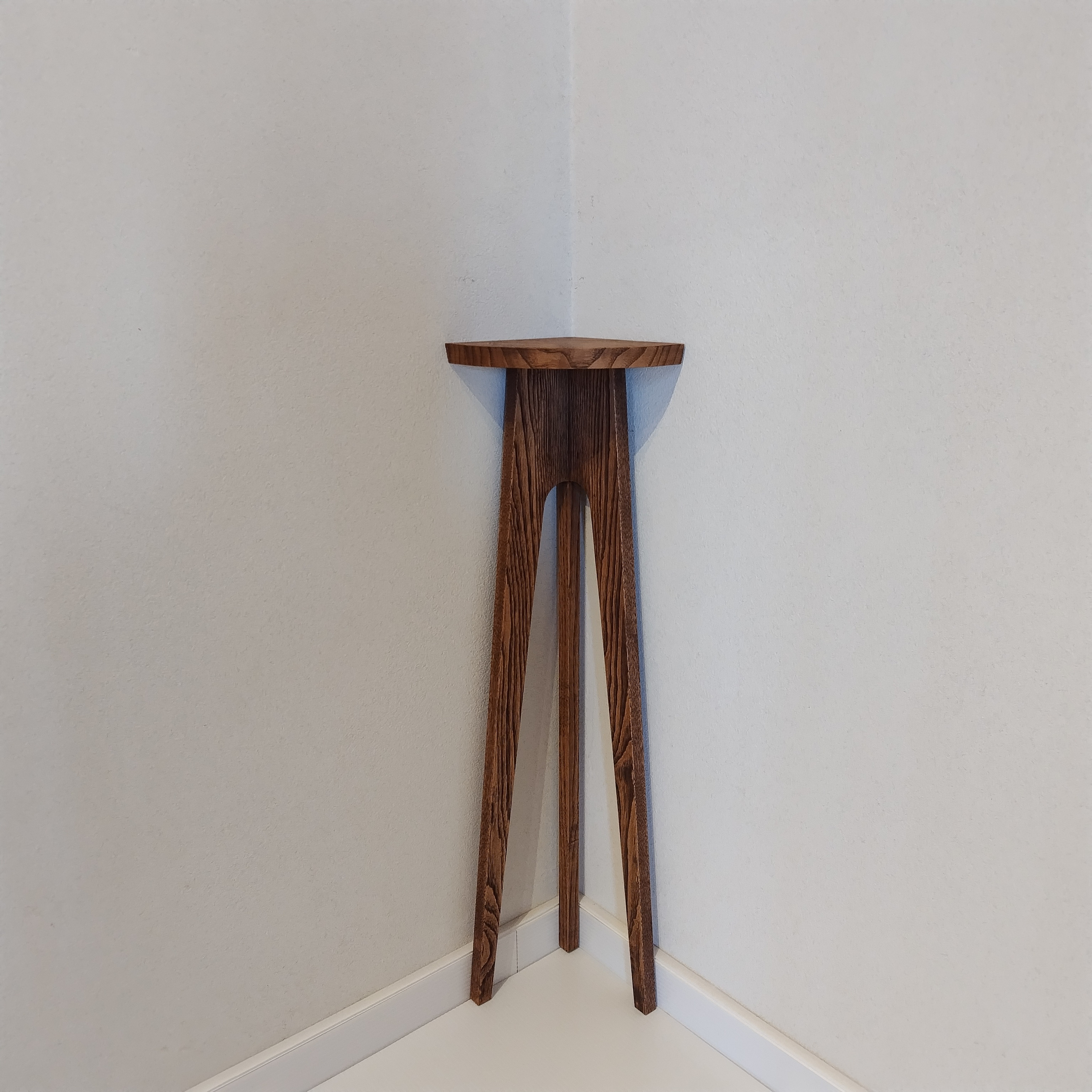 コーナー用 スモールテーブル  高さ68cm 【現品】　～クリ・サイズなどオーダー可～