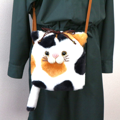もこもこファーの猫ちゃんのショルダーバッグ（三毛猫） ショルダー