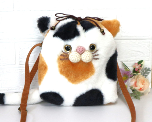 もこもこファーの猫ちゃんのショルダーバッグ（三毛猫