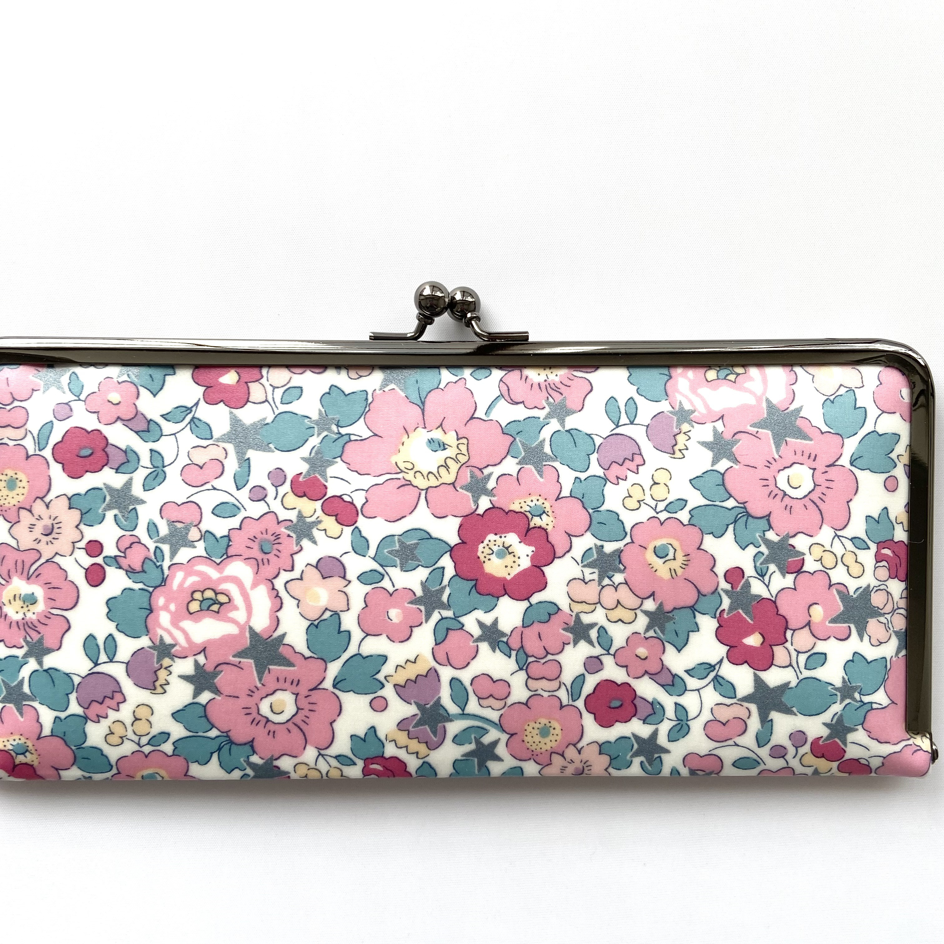 ＊ラミネート＊ がま口長財布 スリム ベッツィスター ピンクアクアマリン リバティプリント使用