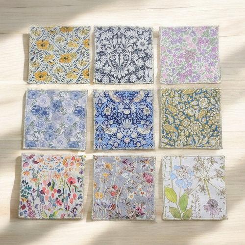 100円】色柄ランダム リバティ生地の気取らない普段使いコースター✨80