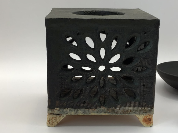 黒マット地の茶香炉 4枚目の画像