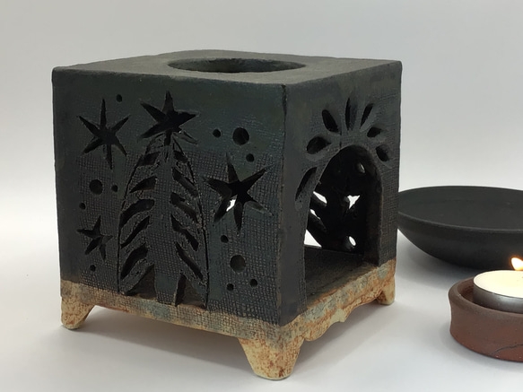 黒マット地の茶香炉 3枚目の画像