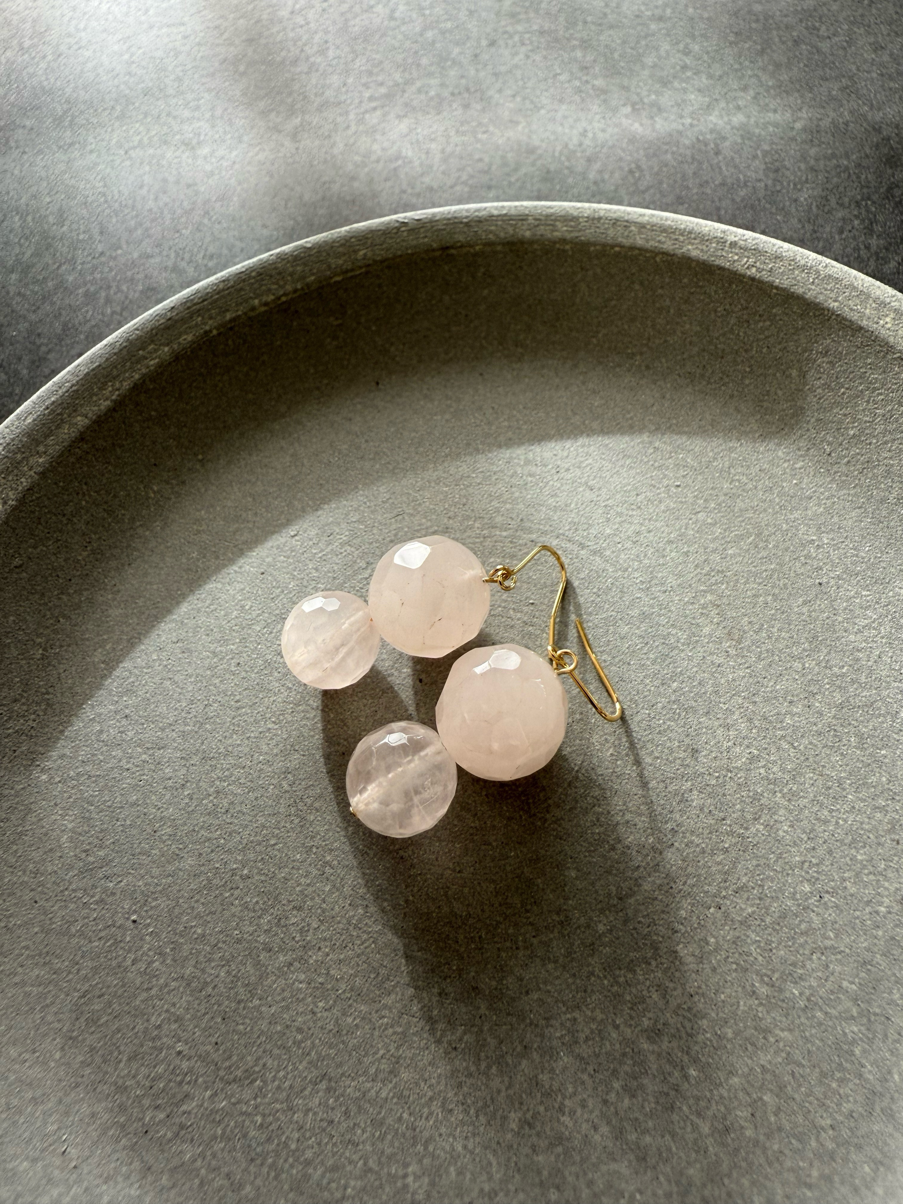 大粒のダブルローズクォーツ ♚ピアス/ノンホールピアス