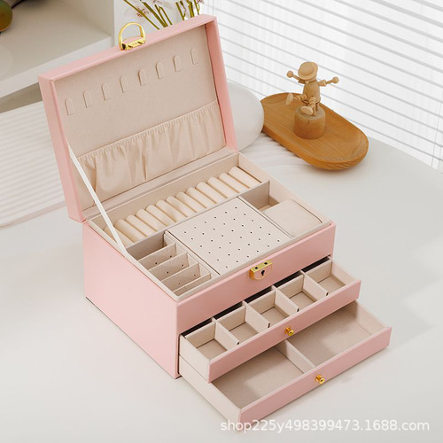 CHANEL リング用ボックス ピアス用ボックス　空箱　ジュエリーBOX インテリア雑貨 ジュエリーボックス 宝石箱 オーガナイザー 収納