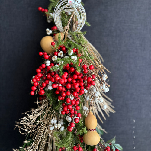 大王松・ヒカゲノカズラ・南天・南京ハゼ・瓢箪・コウヤマキ…縁起物を