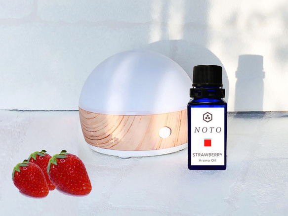 NOTOストロベリーのフレグランス 苺のアロマオイル10ml strawberry フレグランスオイル　アロマギフト 5枚目の画像