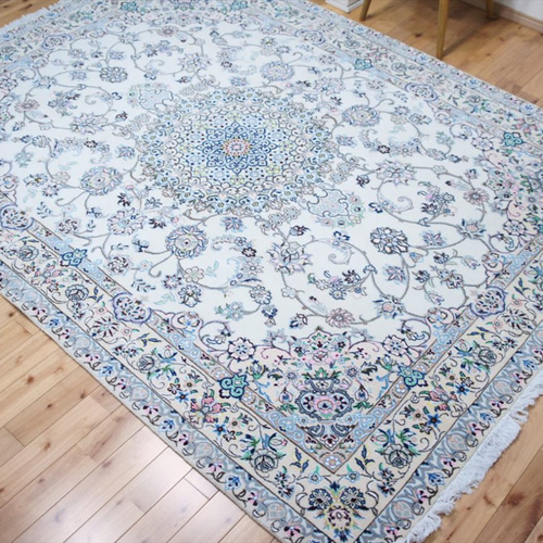 ペルシャ絨毯ナイン産 アイボリー 255×197cm 9Laノーラ 手織り絨毯 