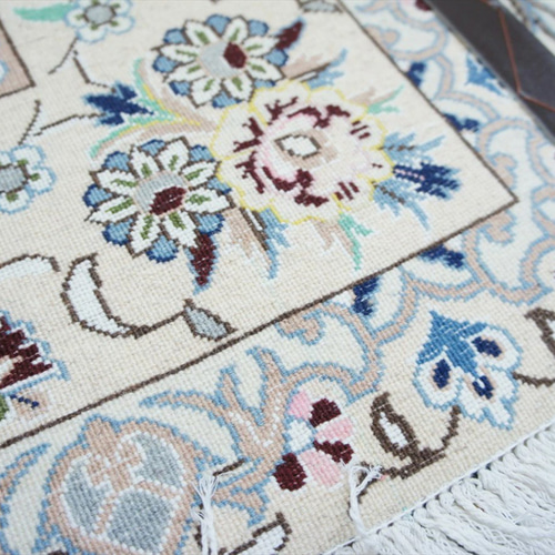 ペルシャ絨毯手織りナイン産9ラ 245x160cm