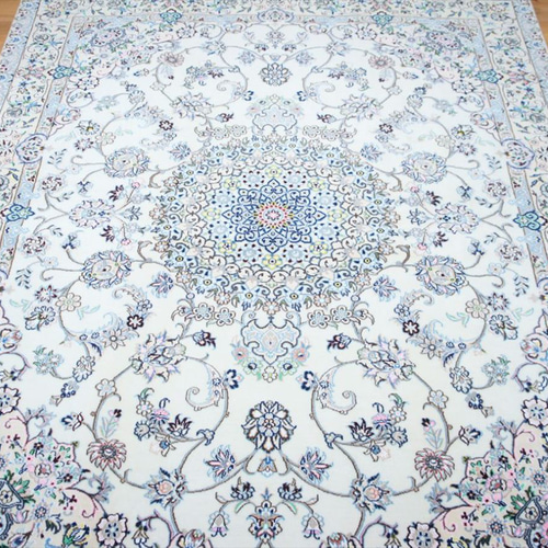 ペルシャ絨毯 本物 手織り ナイン アイボリー 118×180 シルクウールラグ 楽天市場】ペルシャ絨毯 【本物イラン産】 ナイン産 マット アイボリー