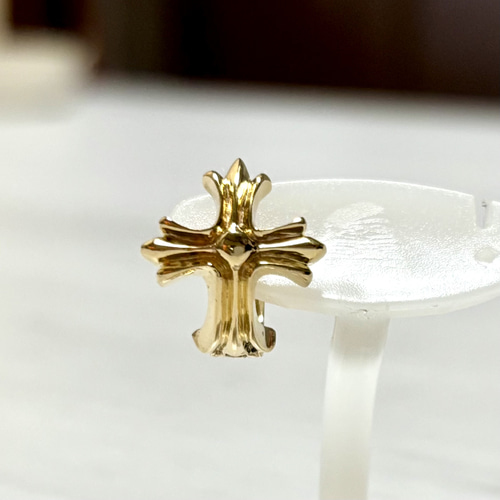 solis cross》K18クロスフープピアス｜18金・クロスピアス・鏡面仕上げ