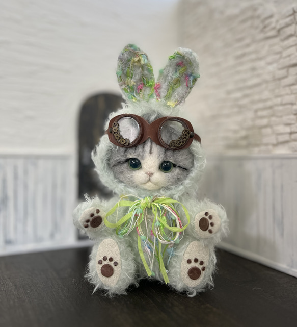 うさぎの着ぐるみを着たごーぐるにゃんこ(ミント) テディベアタイプ