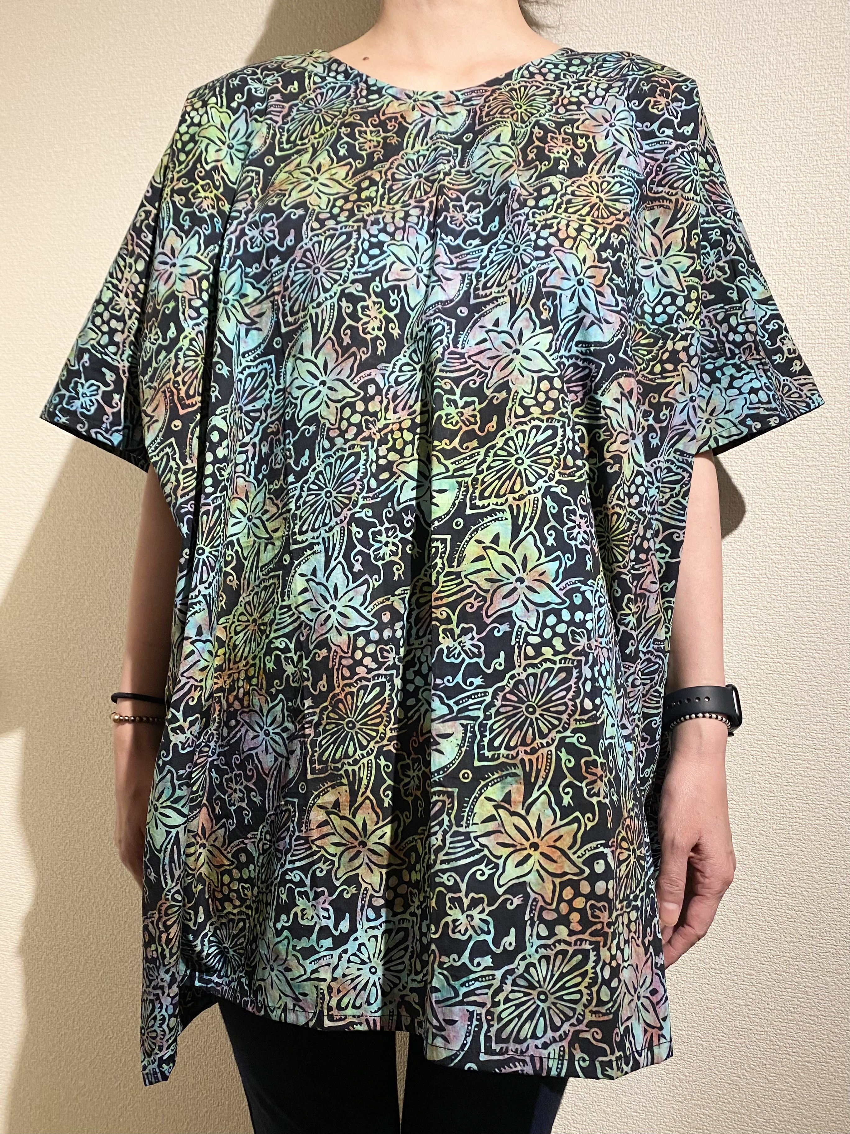 I BUMIオリジナル　バティックチュニックドレスj