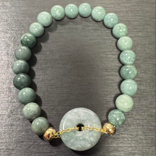 ☆最高峰☆グレード☆ グアテマラ翡翠 ブレスレット　10㎜ ☆最高峰☆グレード☆ グアテマラ翡翠 ブレスレット 10㎜ - メルカリ