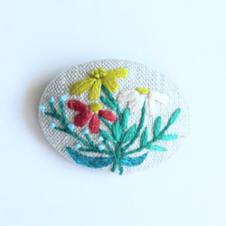 刺繍ブローチ　専用ページ ビーズで飾った草花のミニ刺繍ブローチ【botanical】#327