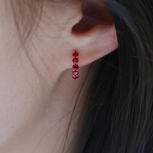 k18  片耳　フープピアス　バゲットカット　ルビー　ピアス ルビーフープピアスk18 ピアス（フープ） パール大好き(購入前に