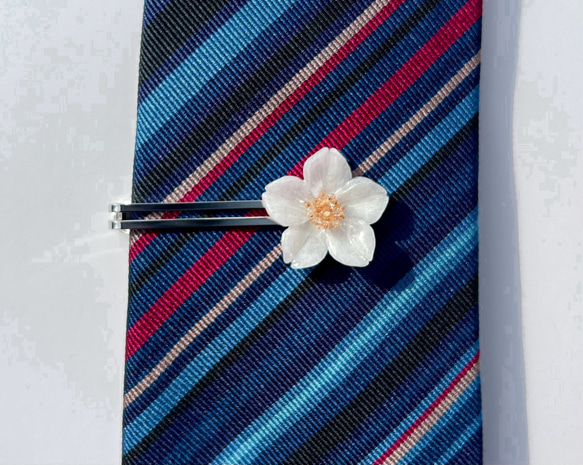 本物の桜 ネクタイピン silver♢Sakura white タイピン・カフス 本物の桜 ネクタイピン silver♢Sakura white タイピン・カフス