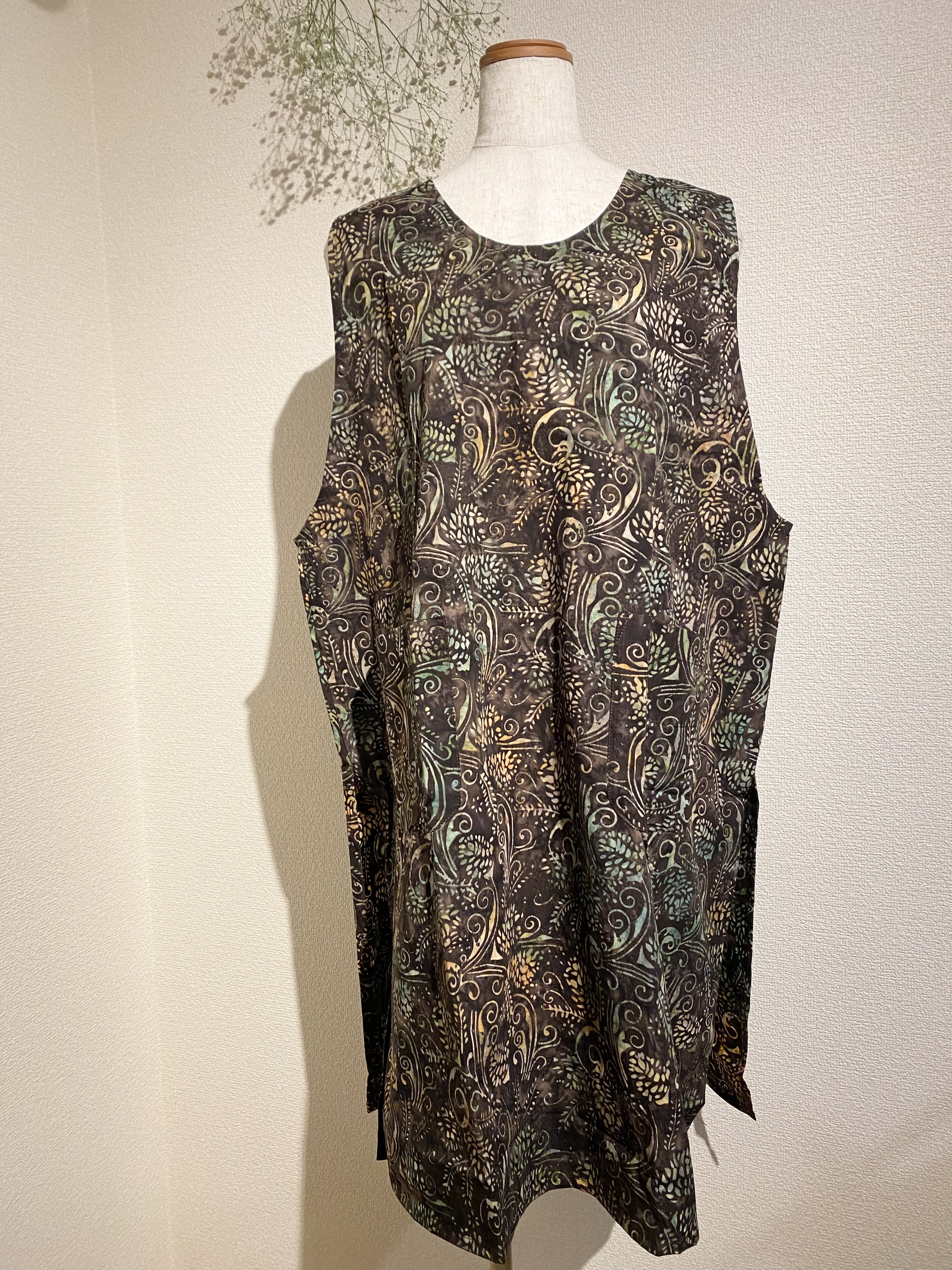 I BUMIオリジナル　バティックエプロンドレスd