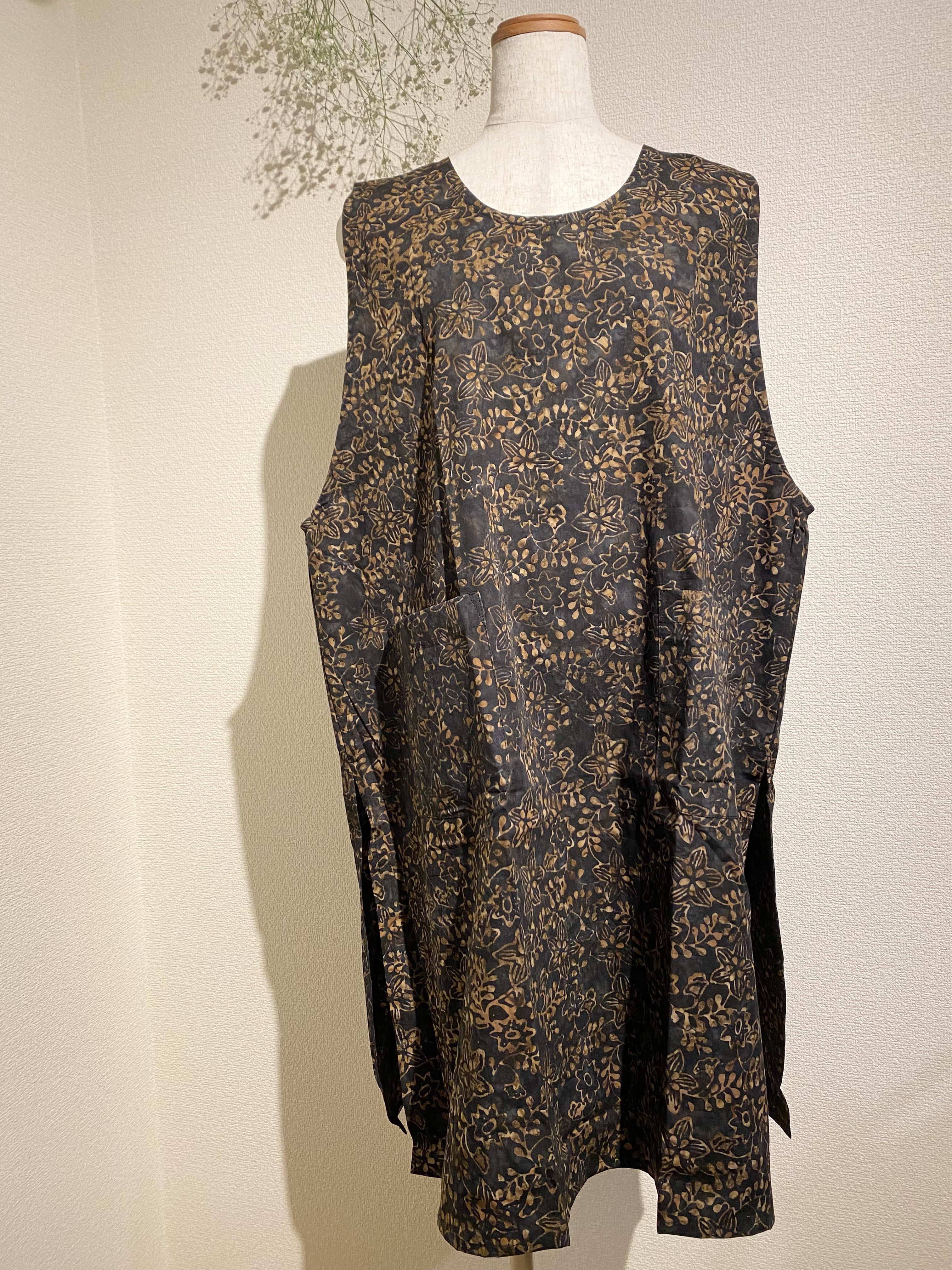 I BUMIオリジナル　バティックエプロンドレスe