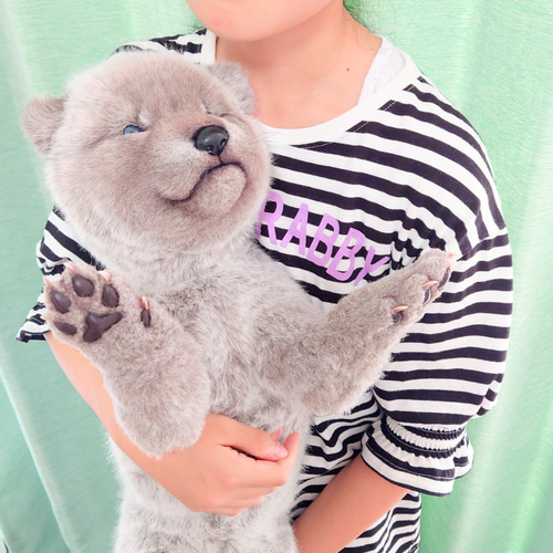 生後20日 オオカミ 赤ちゃん 仔 狼 ぬいぐるみ 布製 アート 生後20日 オオカミ 赤ちゃん 仔 狼 ぬいぐるみ 布製 アート