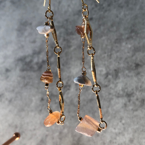 デザインチェーン ピアス ハンドメイド 天然石 さざれ石