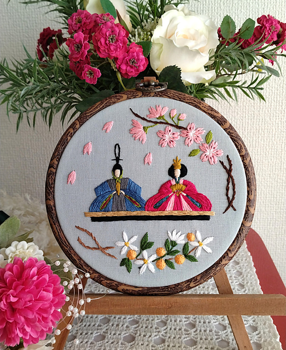 ひな祭り 刺繍アート 木製フレーム付き 受注生産】ひな祭り刺繡フレーム 桃の節句 その他インテリア雑貨