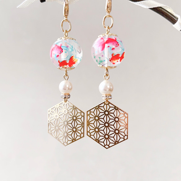 ✴︎金魚✴︎ 和風ピアスみたいなマスクチャーム【Hijiri】和柄　和装　パール 1枚目の画像