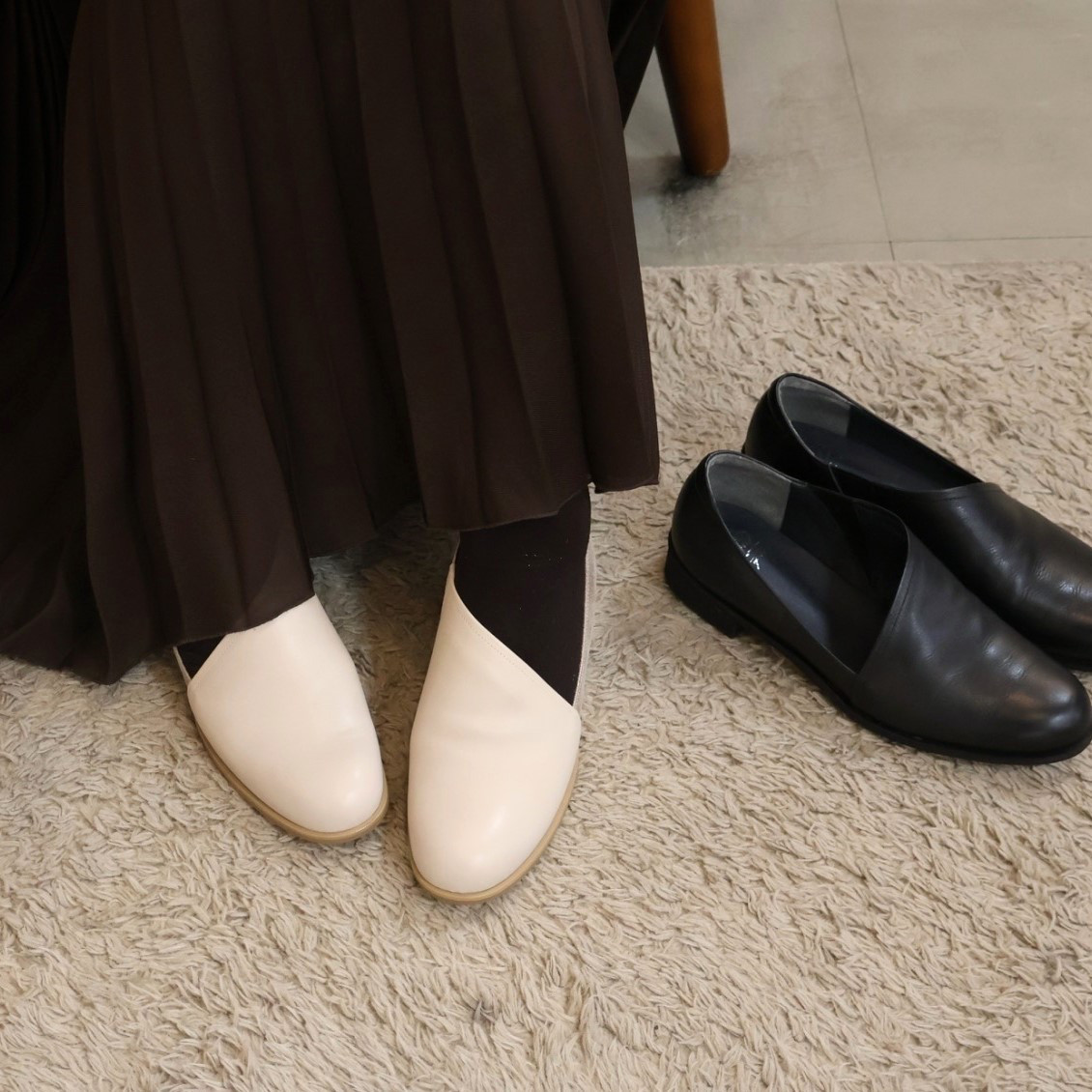 【1909 IV】アシンメトリーなスリッポン　＊made in Japan＊