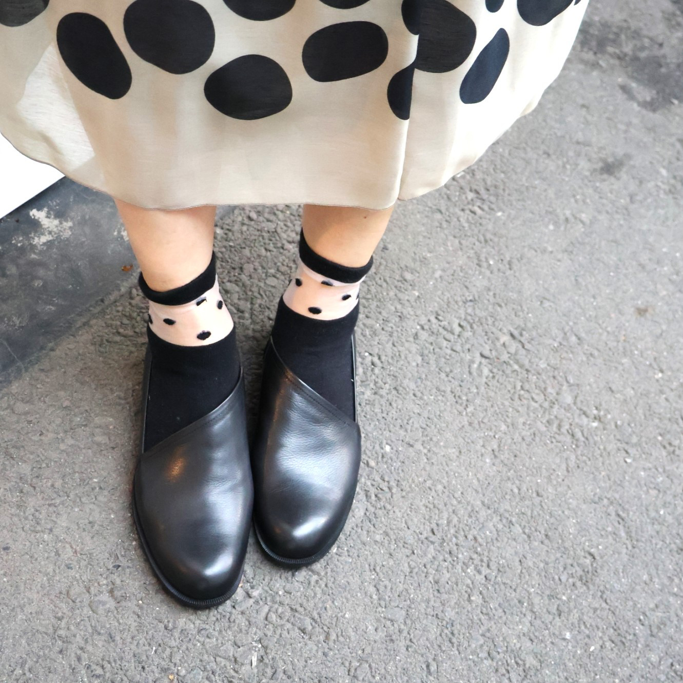 【1909 BL】アシンメトリーなスリッポン　＊made in Japan＊