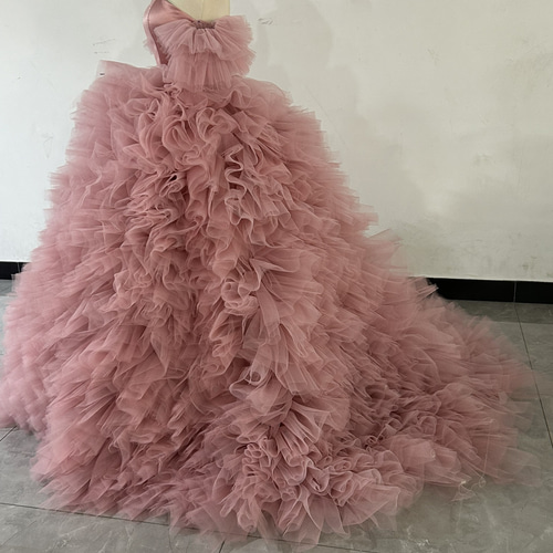 人気上昇！もこもこピンクカラードレス チュールドレス フリルオフ