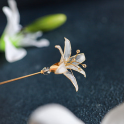 卡薩布蘭卡（百合）胸針帽子別針翻領別針偷別針 第2張的照片