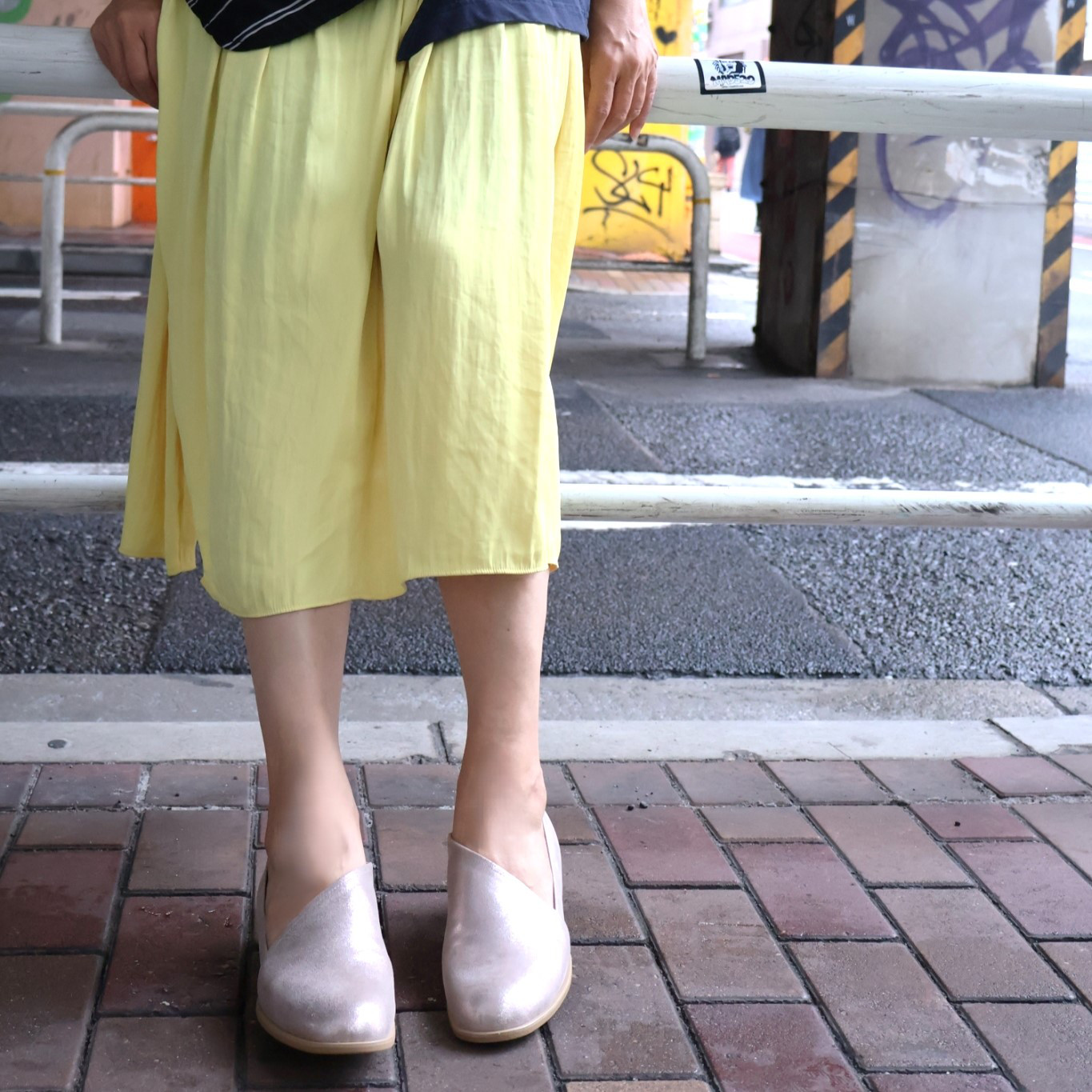 【1909 PT】アシンメトリーなスリッポン　＊made in Japan＊