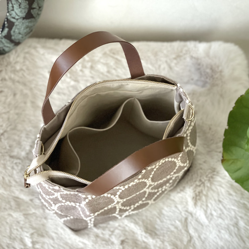 ⚮̈ミナペルホネン tambourine brown かくれんぼトート タック入 ⚮̈ミナペルホネン tambourine brown かくれんぼトート タック入