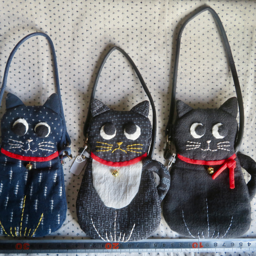 激レアねこパネル生地　ハンドメイド　ミニバック　ポーチ 激レアねこパネル生地 ハンドメイド ミニバック ポーチ