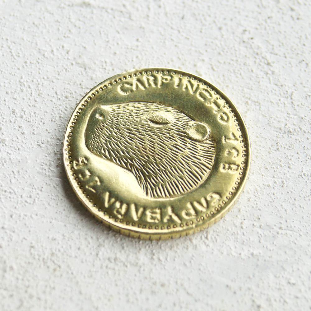 カピバラのゴールドメダル 真鍮製