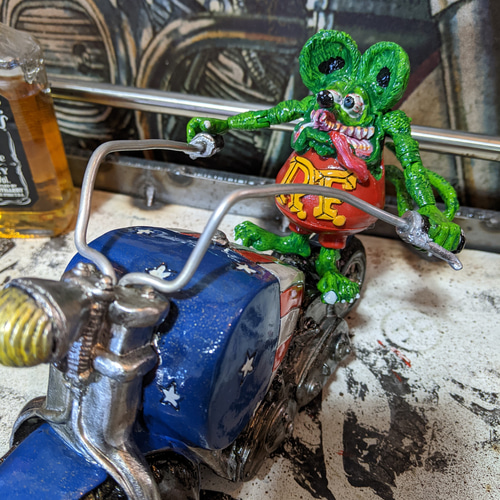 お宝放出…アメ雑 アメリカンバイク&ラットフィンク② ガレージ雑貨 BASE お宝放出…アメ雑 アメリカンバイク&ラットフィンク② ガレージ雑貨 BASE