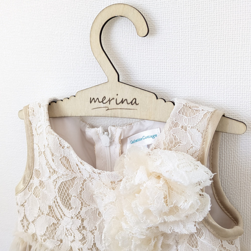 作家様におすすめ】ブランドロゴ入刻印ハンガー 名入れ オリジナル 服