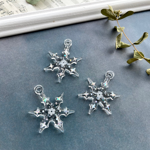 冬の煌めき スノーフレークネックレス 選べる4種 雪の結晶 ネックレス