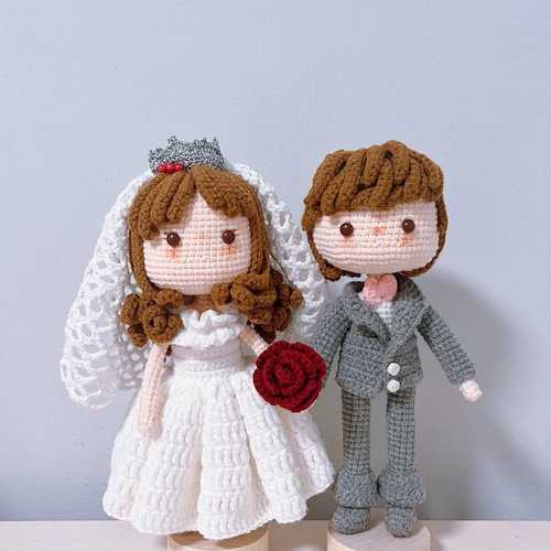 ウェディングドール あみぐるみ 花束付き ウェディングドール あみぐるみ 花束付き リバーシブルフラワー