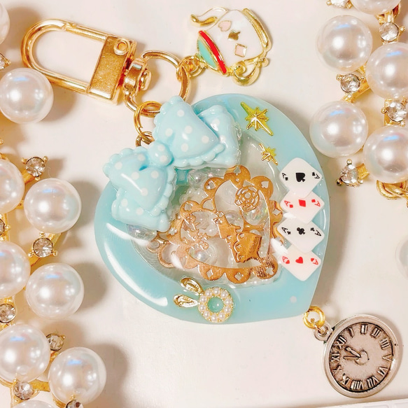 不思議の国のアリス◇ハートシェイカー シャカシャカキーホルダー