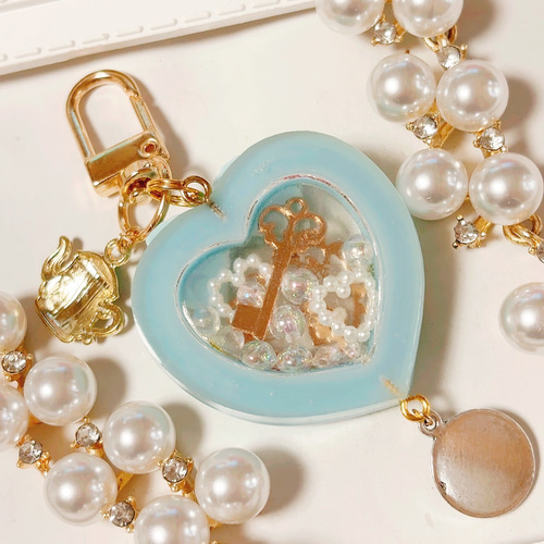 不思議の国のアリス◇ハートシェイカー シャカシャカキーホルダー