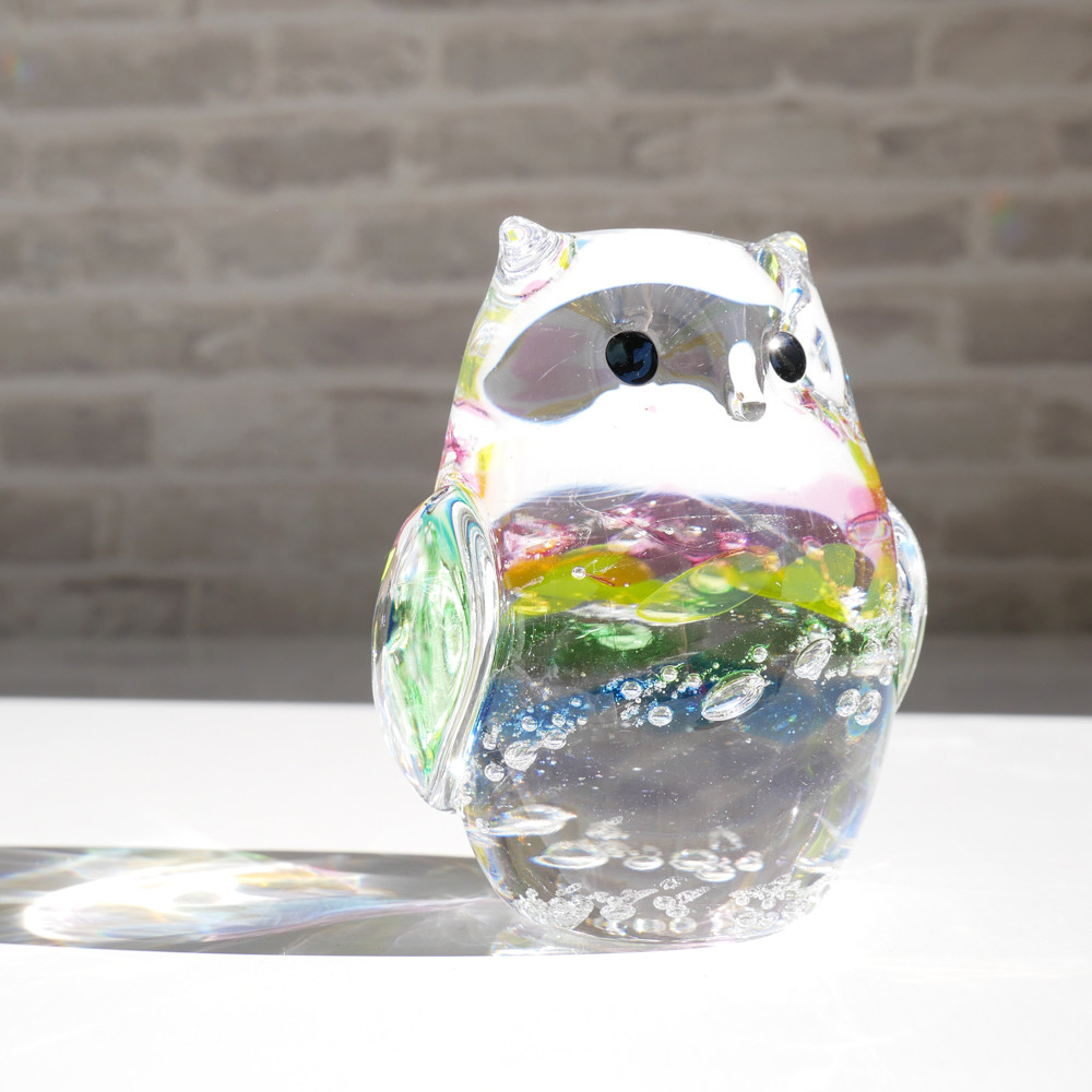 新作【虹】フクロウ・ガラスの置物・めでたい・癒しと明るさをおうちに