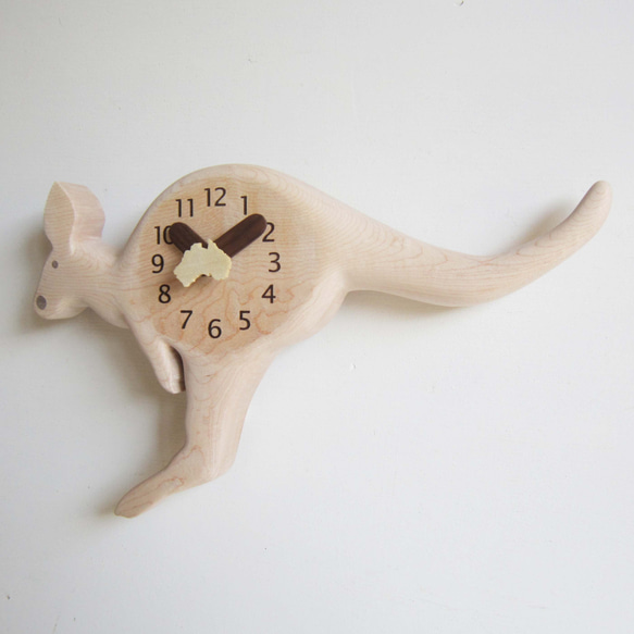 しあわせなカンガルー　掛け時計 2枚目の画像
